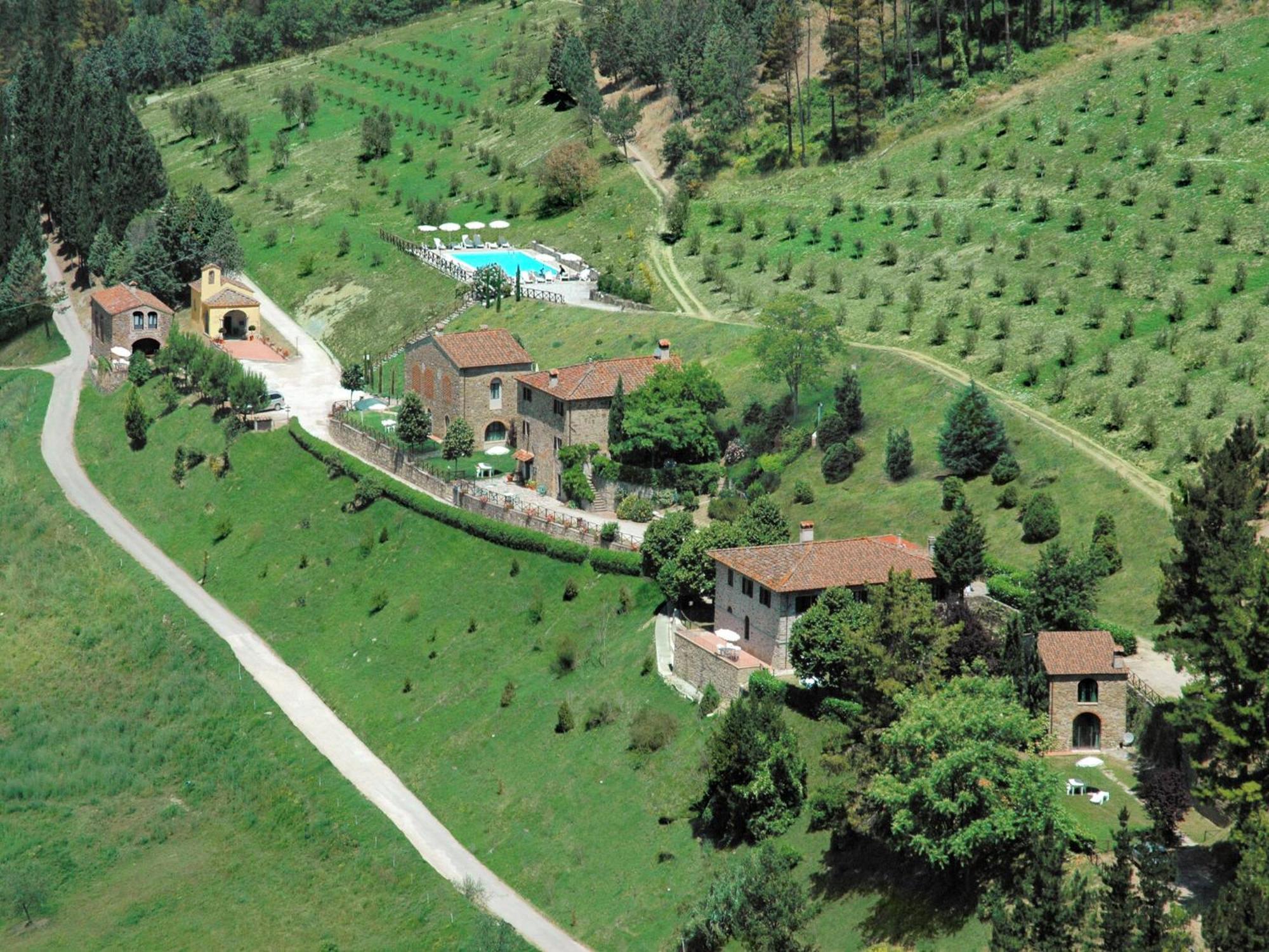 Serene Farmhouse In Dicomano With Swimming Pool别墅 外观 照片