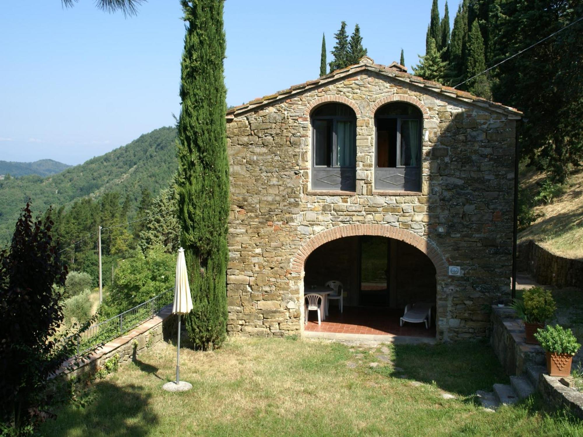 Serene Farmhouse In Dicomano With Swimming Pool别墅 外观 照片