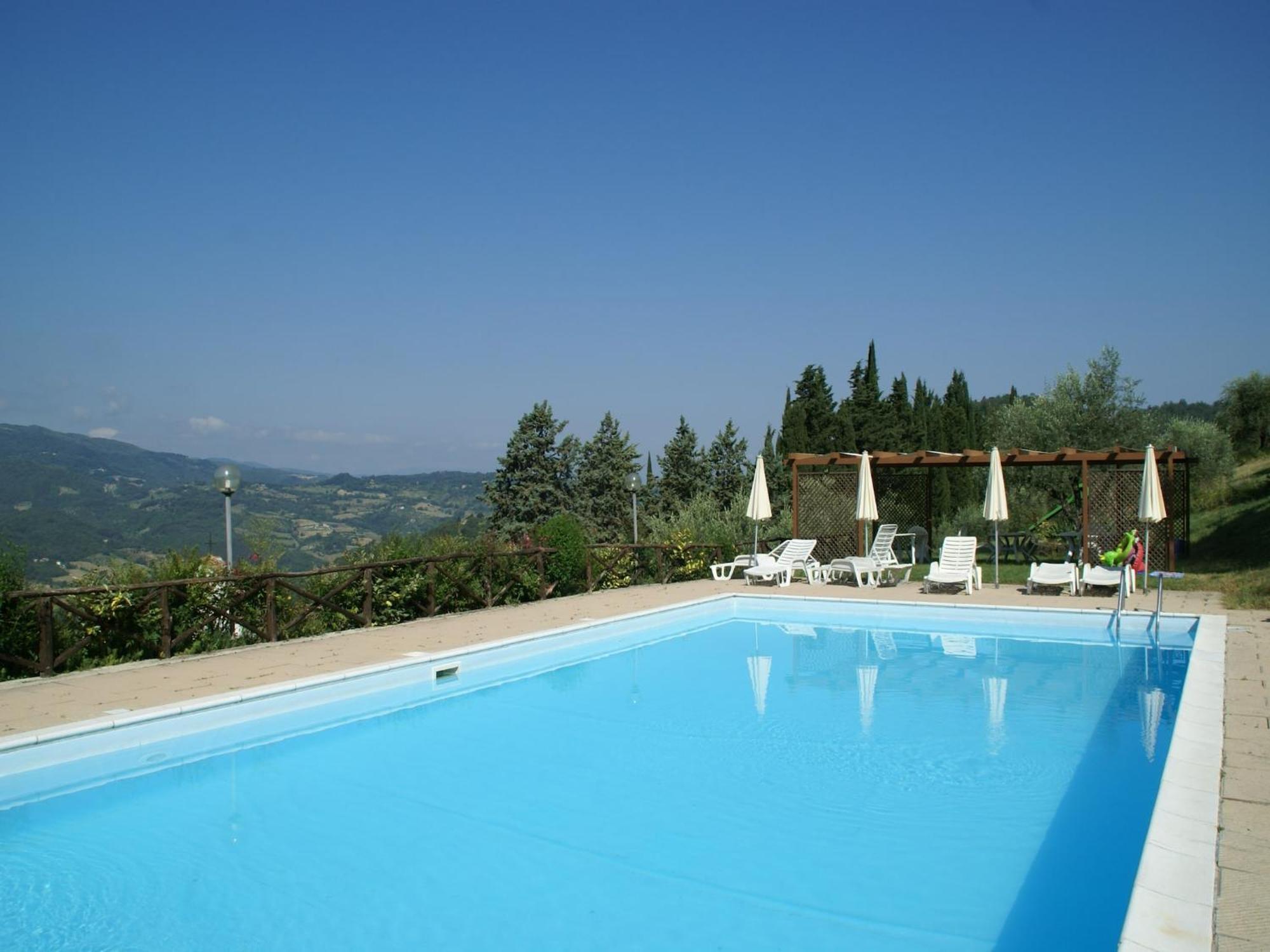 Serene Farmhouse In Dicomano With Swimming Pool别墅 外观 照片