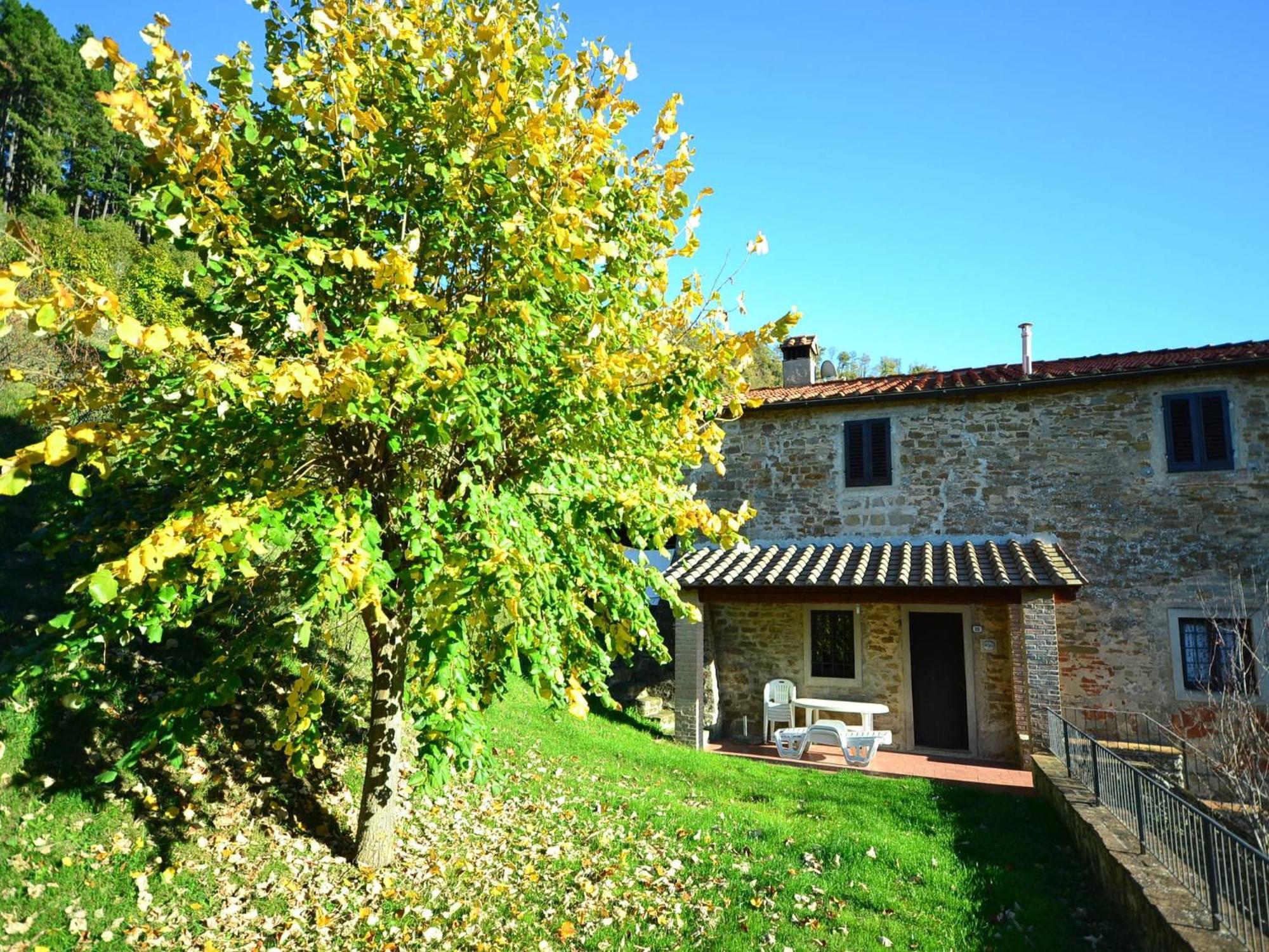 Serene Farmhouse In Dicomano With Swimming Pool别墅 外观 照片